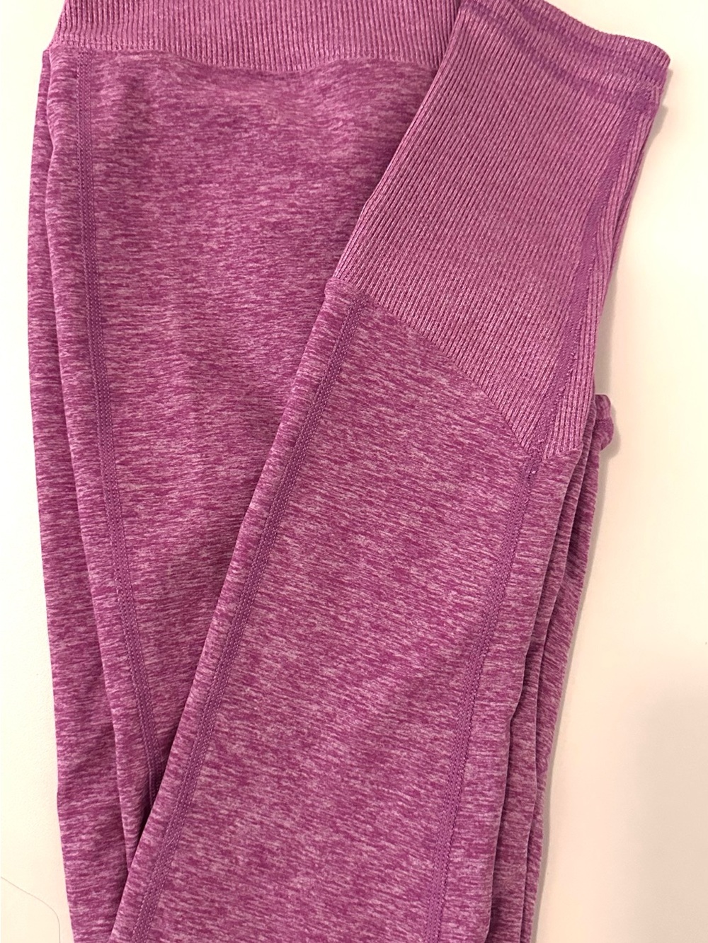 ALO Yoga Heathered Magenta/Purple Leggings